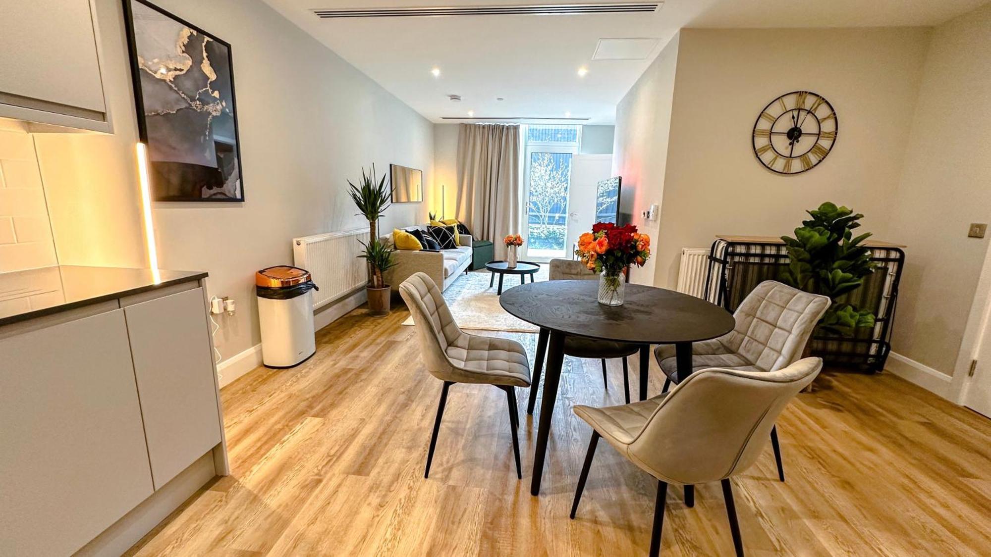 Duplex 3Bed 3Bath Modern Fast Wifi - Luxurylondonstays Exterior photo